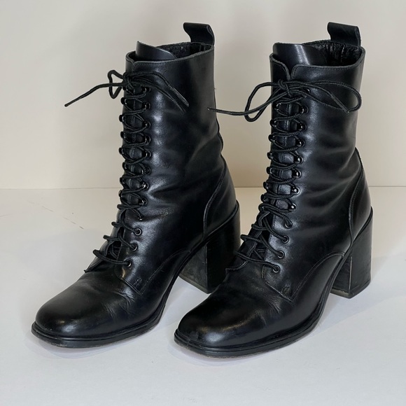 Charles David Vintage combat boots, Sz 8 - Picture 3 of 5